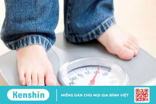 Mất kiểm soát cân nặng là một trong những điều lo lắng của chị em khi sử dụng thuốc cân bằng nội tiết tố