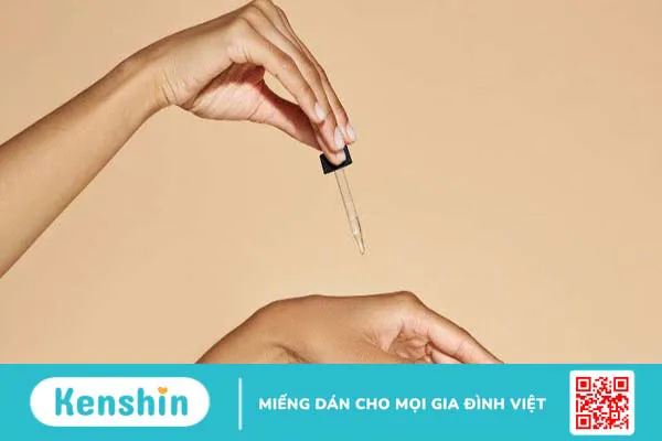 Alpha Arbutin có bắt nắng không và lưu ý khi sử dụng