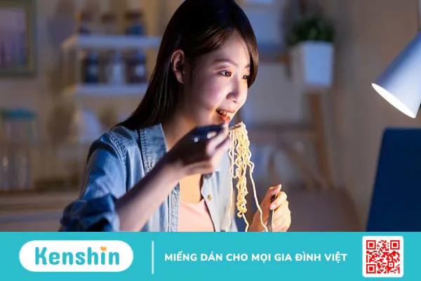 Ăn mì tôm có ảnh hưởng đến chiều cao không?