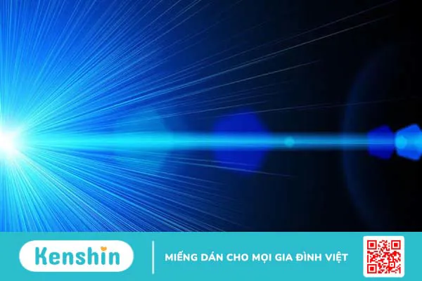 Ánh sáng xanh có làm đen da không? Các biện pháp để hạn chế ảnh hưởng của ánh sáng xanh đến làn da 1