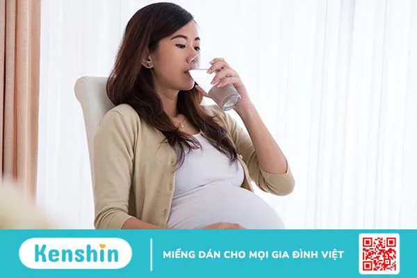 Bà bầu uống được nước ngọt gì? Lời khuyên cho mẹ