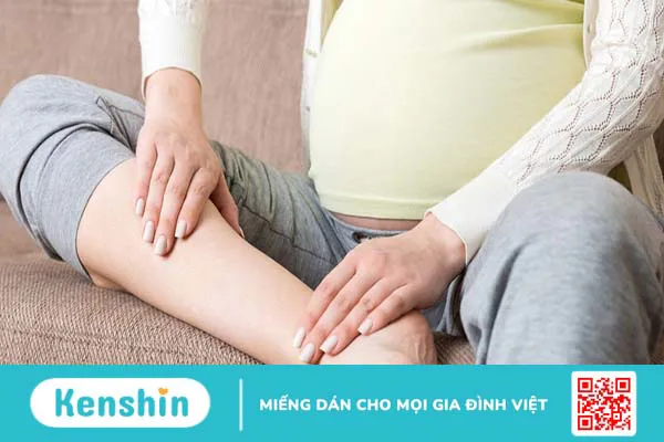 Giải đáp thắc mắc bà bầu xuống máu chân bao lâu thì sinh? 1