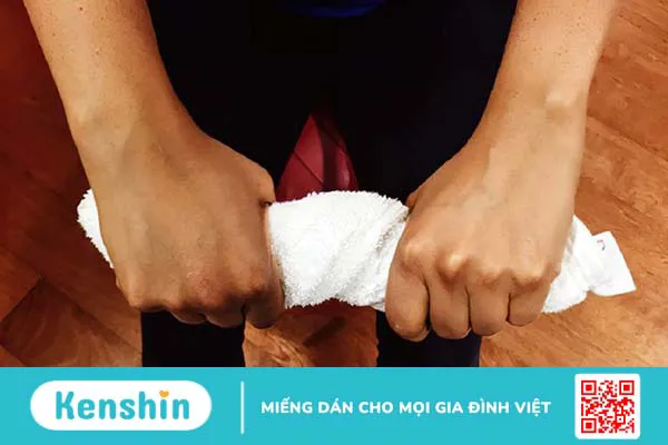 Bài tập phục hồi Tennis Elbow: Khôi phục sức khỏe cho khuỷu tay mạnh mẽ