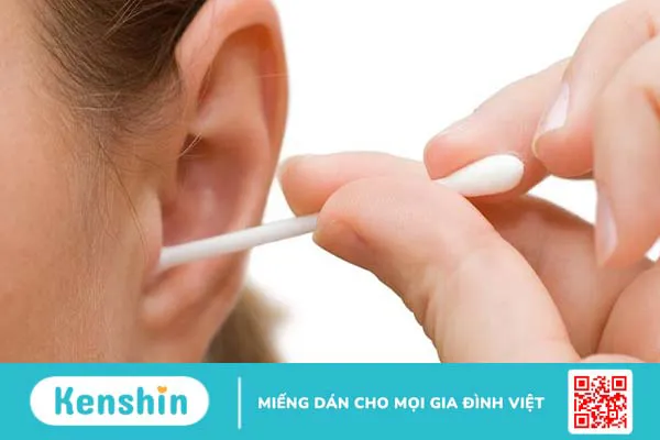 Bạn đã biết cách vệ sinh tai khi bị chảy mủ chưa?