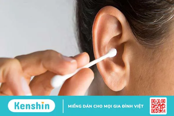 Bạn đã biết cách vệ sinh tai khi bị chảy mủ chưa?