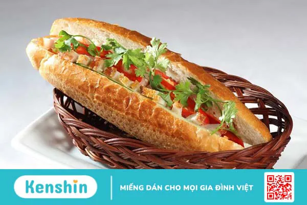 Bánh mì heo quay bao nhiêu calo? 1