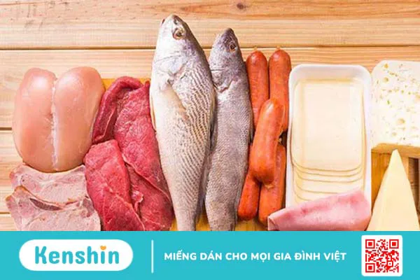 Bé mấy tháng ăn được thịt cá tôm? Những điều mẹ cần lưu ý khi cho trẻ ăn được thịt cá tôm 2