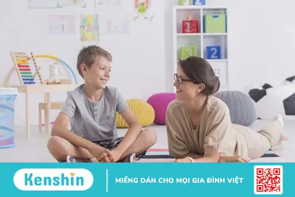 Bệnh tic có chữa được không? Cách điều trị như thế nào?