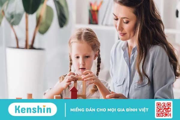 Bệnh tự kỷ có chữa được không và cách điều trị thế nào?