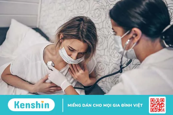 Bệnh viêm phổi nặng gây ra biến chứng gì?1