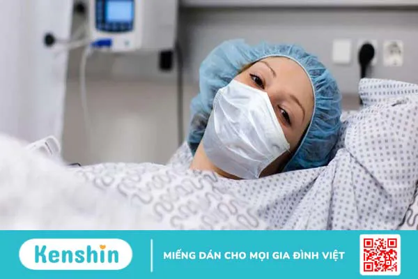 Bệnh viêm phổi nặng gây ra biến chứng gì?2