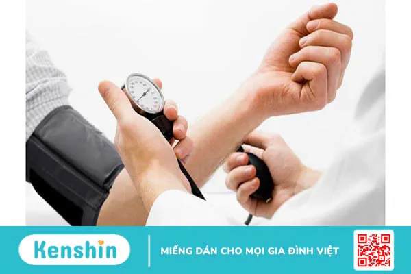 Bị giật nhói ở đầu: Nguyên nhân, triệu chứng, cách khắc phục