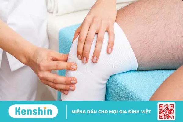 Bị trật khớp gối phải làm sao để không để lại di chứng?