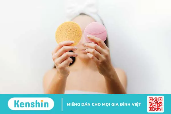 Bông rửa mặt có ưu điểm gì? Có nên sử dụng bông rửa mặt không 4