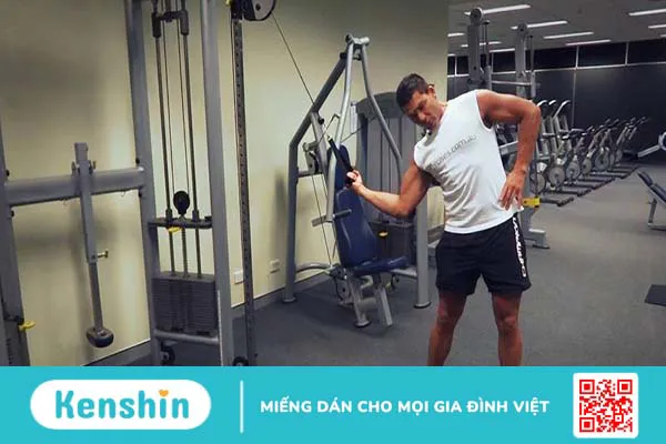 Các bài tập bụng tại phòng gym phù hợp cho cả nam và nữ