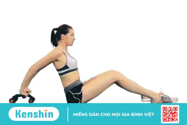 Các bài tập bụng với con lăn cho nữ đơn giản, hiệu quả