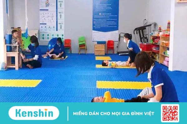 Gợi ý bài tập vật lý trị liệu cho trẻ bại não tại nhà 1