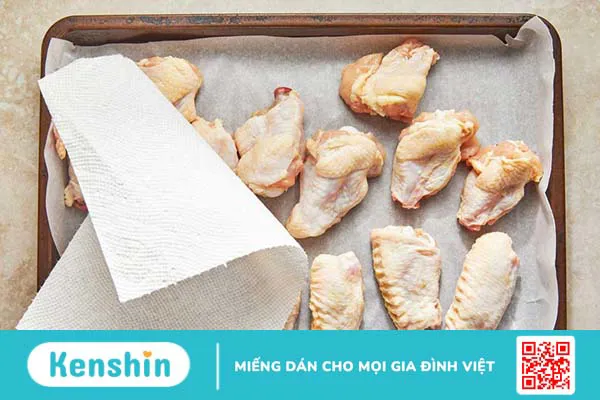 Mẹo vặt nhà bếp: Bảo quản thịt gà sống đúng cách 2