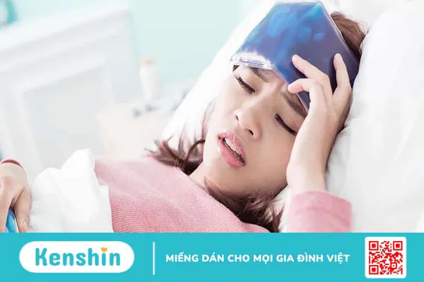 Cách giảm đau đầu khi sốt xuất huyết