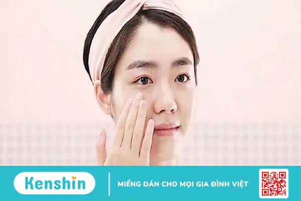 Cách làm mặt nạ ngũ hoa với sữa tươi không đường