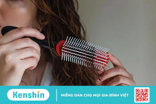 Cách trị tóc xoăn bẩm sinh cho nữ tại nhà 5