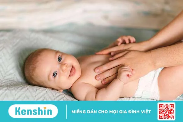 Chi tiết về phương pháp bấm huyệt chữa nấc cụt cho trẻ sơ sinh