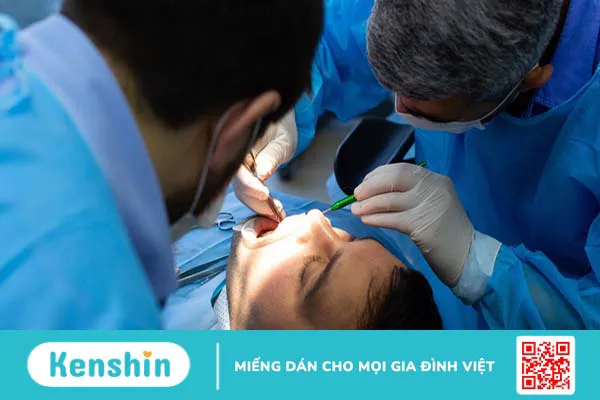 Có nên cắt amidan bằng Plasma?