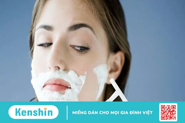 Có nên triệt lông mép không? Những cách triệt lông mép tại nhà