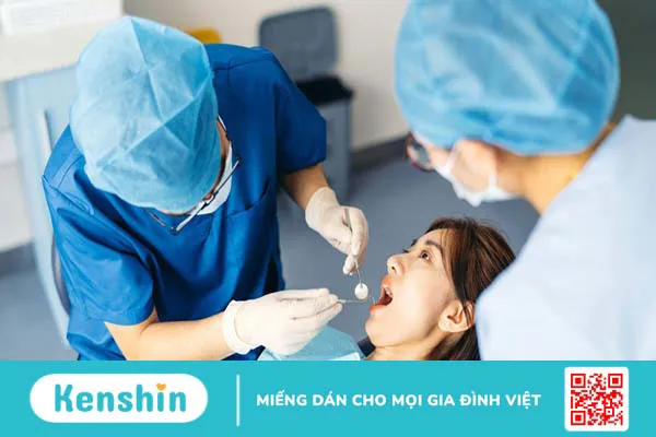 Cùi răng sứ giả là gì? Lợi ích của việc làm cùi răng sứ giả