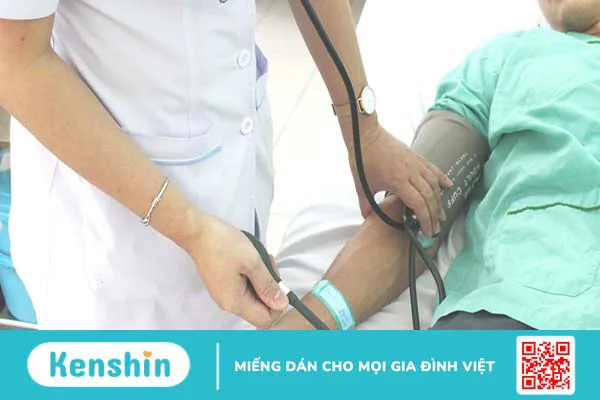 Dẫn lưu bể thận qua da là gì? Hướng dẫn cách chăm sóc người bệnh