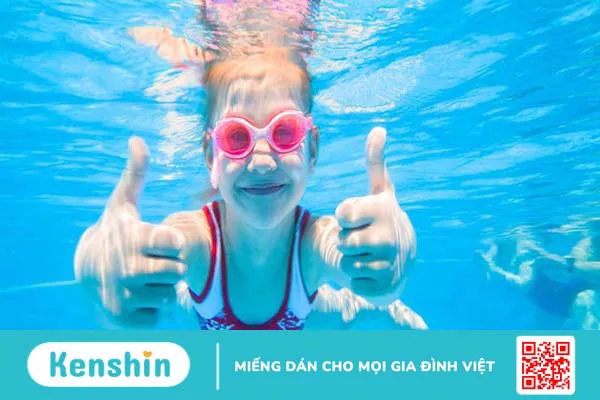 Điểm danh 12 lợi ích của bơi lội đối với trẻ em