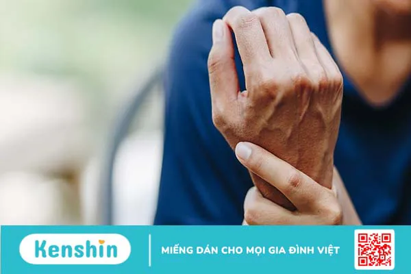 Gãy Goyrand Smith là gì? Nguyên nhân, triệu chứng và cách điều trị