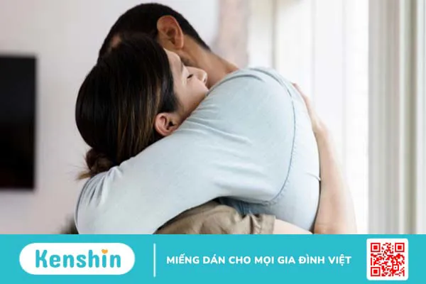 Giải đáp: Sau chọc hút trứng bao lâu thì quan hệ được?