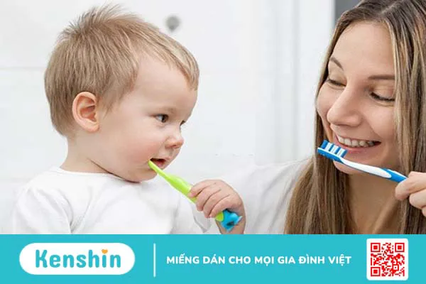 Hình ảnh dính thắng lưỡi ở trẻ và phương pháp điều trị