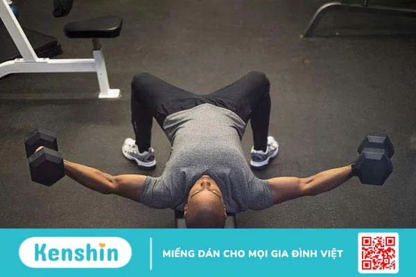 Hướng dẫn thực hiện bài tập Dumbbell Fly