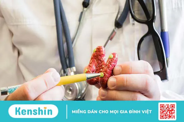 Khoảng cách giữa 2 lần chọc sinh thiết tuyến giáp 2