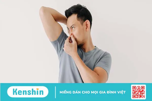 Làm sao để biết mình có bị hôi nách không?