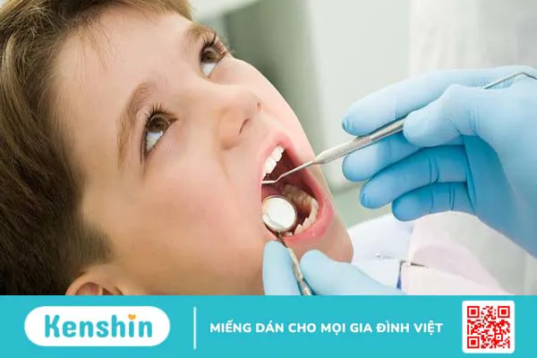 Lấy tủy răng sữa có nguy hiểm không?