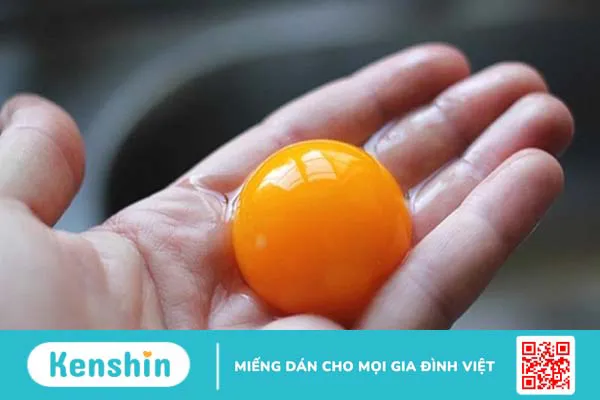 Mẹo chữa bệnh vẩy nến bằng lòng đỏ trứng gà tại nhà