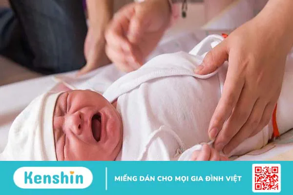 Mẹo dân gian trị giật mình cho trẻ sơ sinh, mẹ đã biết chưa?