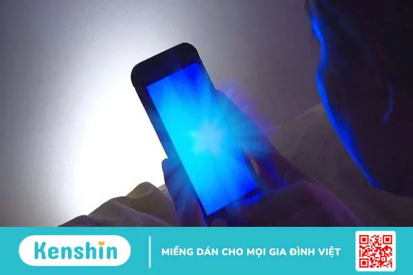 Một số cách giảm ánh sáng xanh trên điện thoại giúp bảo vệ đôi mắt người dùng