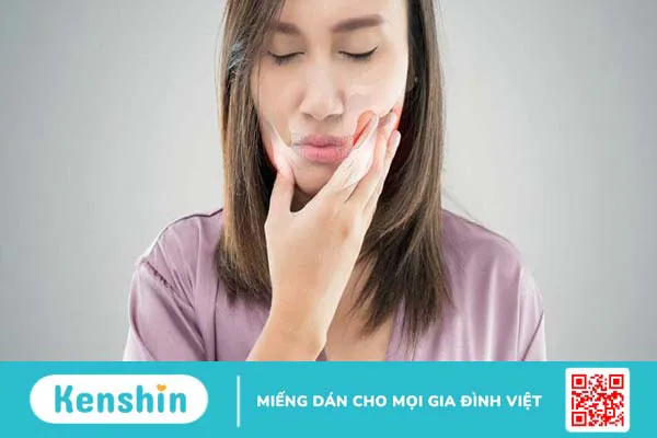 Nên làm gì khi bị sái quai hàm?