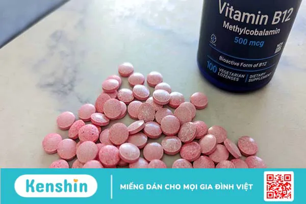 Ngộ độc vitamin B12 và thiếu vitamin B12 có dấu hiệu như thế nào?