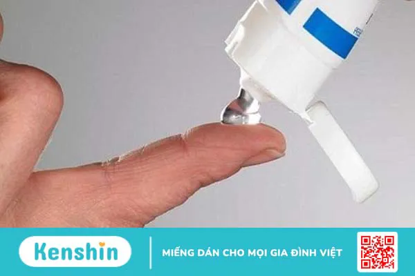 Nguyên nhân gây mụn lưng nam giới và cách điều trị