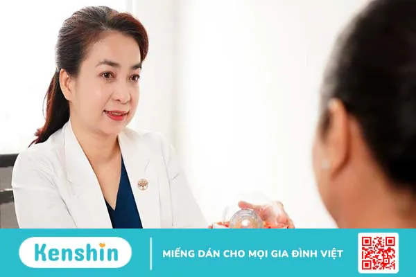 Những điều cần biết về phẫu thuật Phakic trong điều trị tật khúc xạ 3