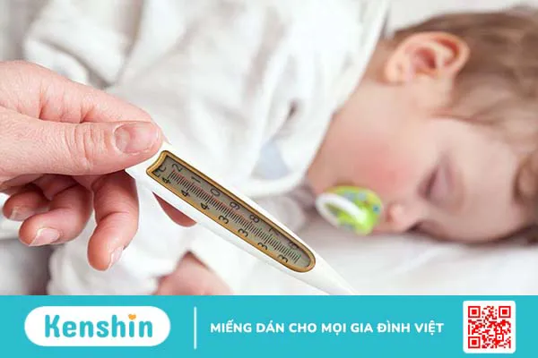 Những điều cần biết về tình trạng co giật do sốt ở trẻ tuổi biết đi