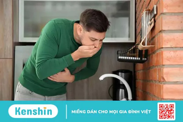 Nôn ra chất giống bã cà phê có nguy hiểm không? 1