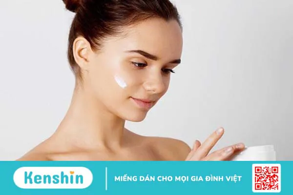 Paraffinum Liquidum là gì? Tác dụng của Paraffinum Liquidum trong mỹ phẩm