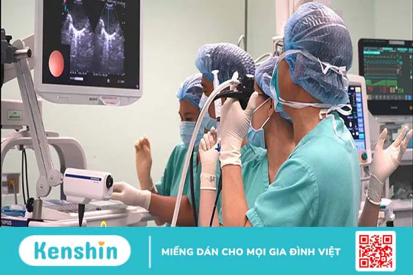 Phẫu thuật nội soi lấy máu đông màng phổi và những điều bạn cần biết 2