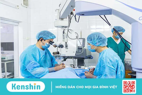 viêm ổ hốc mắt do viêm xoang 3